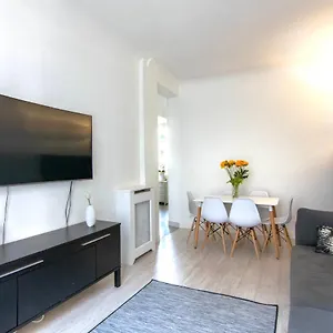 https://residence-estienne-dorves.fr-provencehotel.com